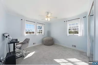28 Lord Stirling Drive, Parsippany, NJ 07054 - Photo 17