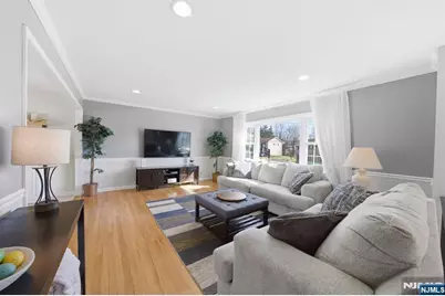 28 Lord Stirling Drive, Parsippany, NJ 07054 - Photo 5