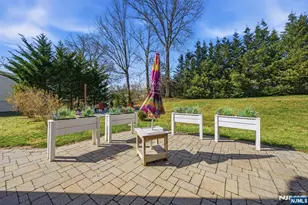 28 Lord Stirling Dr, Parsippany, NJ 07054 - Photo 33