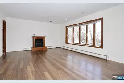 263 Hoover Avenue, Bloomfield, NJ 07003 - Photo 15