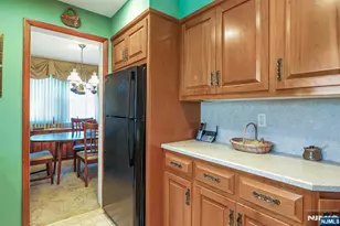 149 Park Dr, New Milford, NJ 07646 - Photo 19