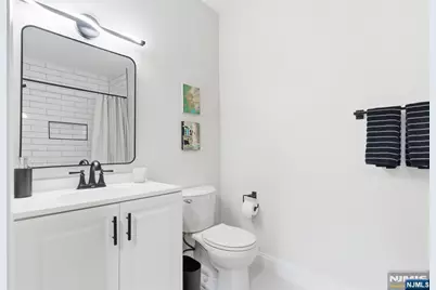 200 Paterson Avenue 1A #1A, East Rutherford, NJ 07073 - Photo 9
