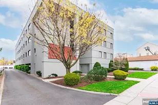 200 Paterson Ave 1A, East Rutherford, NJ 07073 - Photo 31