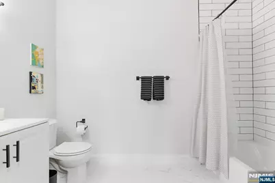 200 Paterson Avenue 1A #1A, East Rutherford, NJ 07073 - Photo 11