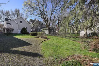 287 Orange Road, Montclair, NJ 07042 - Photo 45