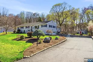 165 Page Dr, Oakland, NJ 07436 - Photo 3