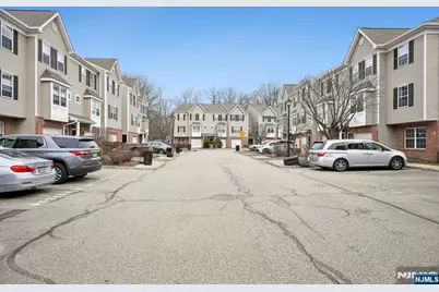 55 Greenbrook Drive, Bloomfield, NJ 07003 - Photo 25