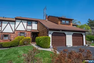 8 Sherbone Pl 2108, Sayreville, NJ 08872 - Photo 1
