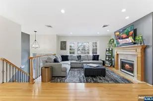 1 Chalen Ct, Pequannock Township, NJ 07444 - Photo 5