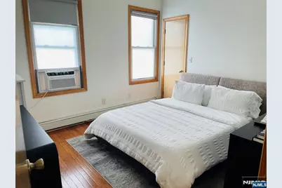 108 Bellevue Avenue, Elmwood Park, NJ 07407 - Photo 17