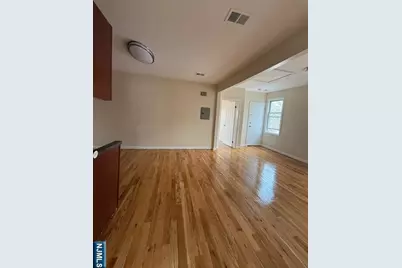 672-674 Irvine Turner Boulevard, Newark, NJ 07112 - Photo 17