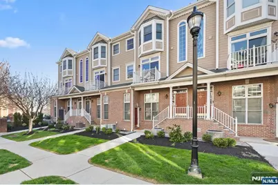 373 Kingston Court 373 #373, West New York, NJ 07093 - Photo 1