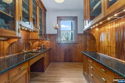 270 Upper Mountain Avenue, Montclair, NJ 07043 - Photo 27