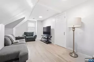 63 Linden Ave, Irvington, NJ 07111 - Photo 7