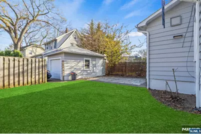 351 Park Avenue, Rutherford, NJ 07070 - Photo 27