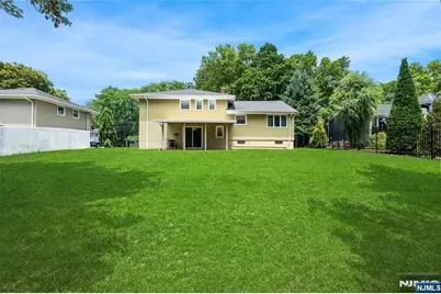 13 Lake Drive, Westwood, NJ 07675 - Photo 5