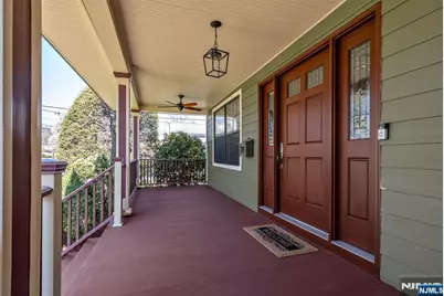 133 N Pleasant Avenue, Ridgewood, NJ 07450 - Photo 5