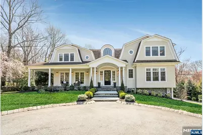 76 Dimmig Road, Upper Saddle River, NJ 07458 - Photo 1