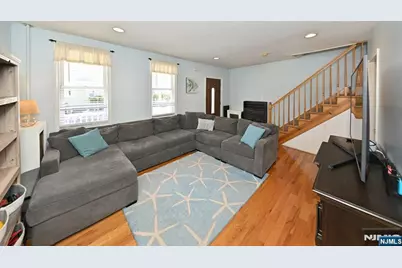 34 Gordon Street, Ridgefield Park, NJ 07660 - Photo 3