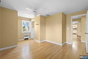 306 Sunset Blvd, Wyckoff Township, NJ 07481 - Photo 9
