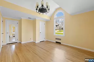 306 Sunset Blvd, Wyckoff Township, NJ 07481 - Photo 11