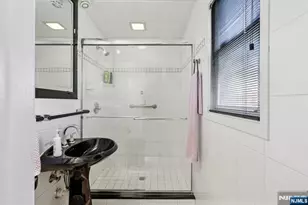 118 Byrd Ave, Bloomfield, NJ 07003 - Photo 15