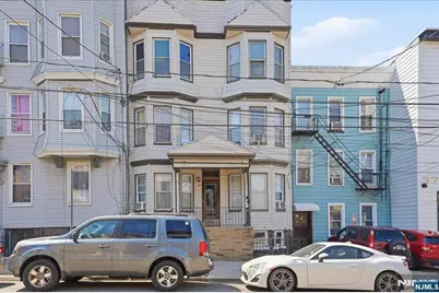 33 Thorne Street 4 #4, Jersey City, NJ 07307 - Photo 11