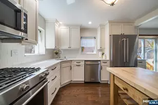 10 Lake Trail, Wayne, NJ 07470 - Photo 13