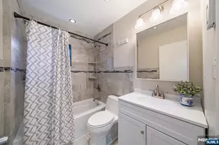10 Lake Trail, Wayne, NJ 07470 - Photo 21