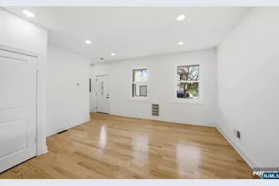 450 Highland Avenue, Passaic, NJ 07055 - Photo 25