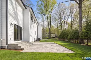 308 Myrtle St, Haworth, NJ 07641 - Photo 3