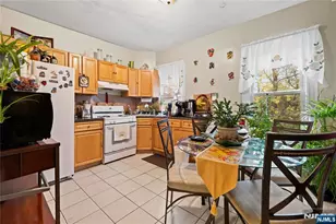 436 Ellison St, Paterson, NJ 07501 - Photo 23