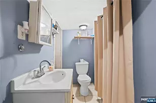 436 Ellison St, Paterson, NJ 07501 - Photo 17