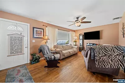 44 Scott Terrace, Clifton, NJ 07013 - Photo 3
