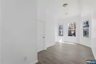 7 Prospect Terrace, East Orange, NJ 07017 - Photo 11