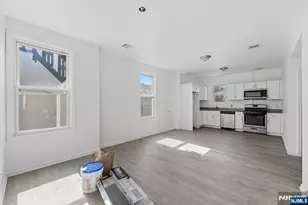 7 Prospect Terrace, East Orange, NJ 07017 - Photo 27