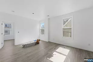 7 Prospect Terrace, East Orange, NJ 07017 - Photo 25