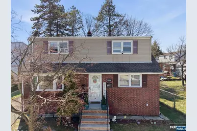 129 Oxford, Paterson, NJ 07522 - Photo 1