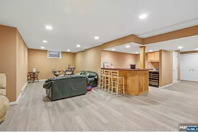 128 Rutherford Road, Mahwah, NJ 07430 - Photo 29