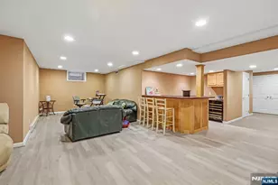 128 Rutherford Rd, Mahwah, NJ 07430 - Photo 29
