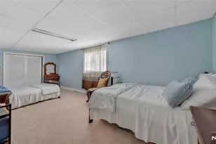 70 Skyline Dr, Oakland, NJ 07436 - Photo 27