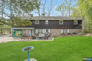 70 Skyline Dr, Oakland, NJ 07436 - Photo 35