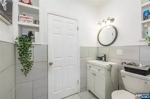 129 Howard Ave, Passaic, NJ 07055 - Photo 19