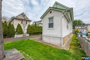129 Howard Ave, Passaic, NJ 07055 - Photo 47