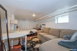 129 Howard Ave, Passaic, NJ 07055 - Photo 21