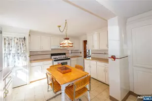 11 Oak Grove Rd, Caldwell, NJ 07006 - Photo 11