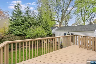 135 Cresskill Avenue, Dumont, NJ 07628 - Photo 29
