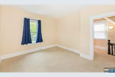 135 Cresskill Avenue, Dumont, NJ 07628 - Photo 19
