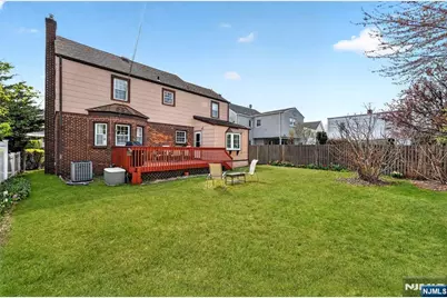 68 Ilford Avenue, North Arlington, NJ 07031 - Photo 27