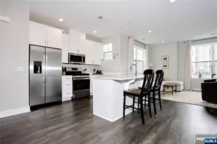 54 Harvest Way 605X, Little Falls Township, NJ 07424 - Photo 7